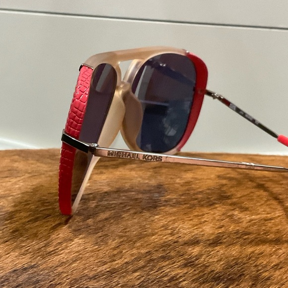 Michael Kors East Side Aviator Sunglasses - Picture 9 of 11